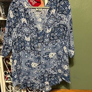Show Me Your MuMu Blue and White 3/4 Sleeve button Blouse